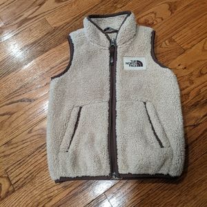 The North Face vest size 3T